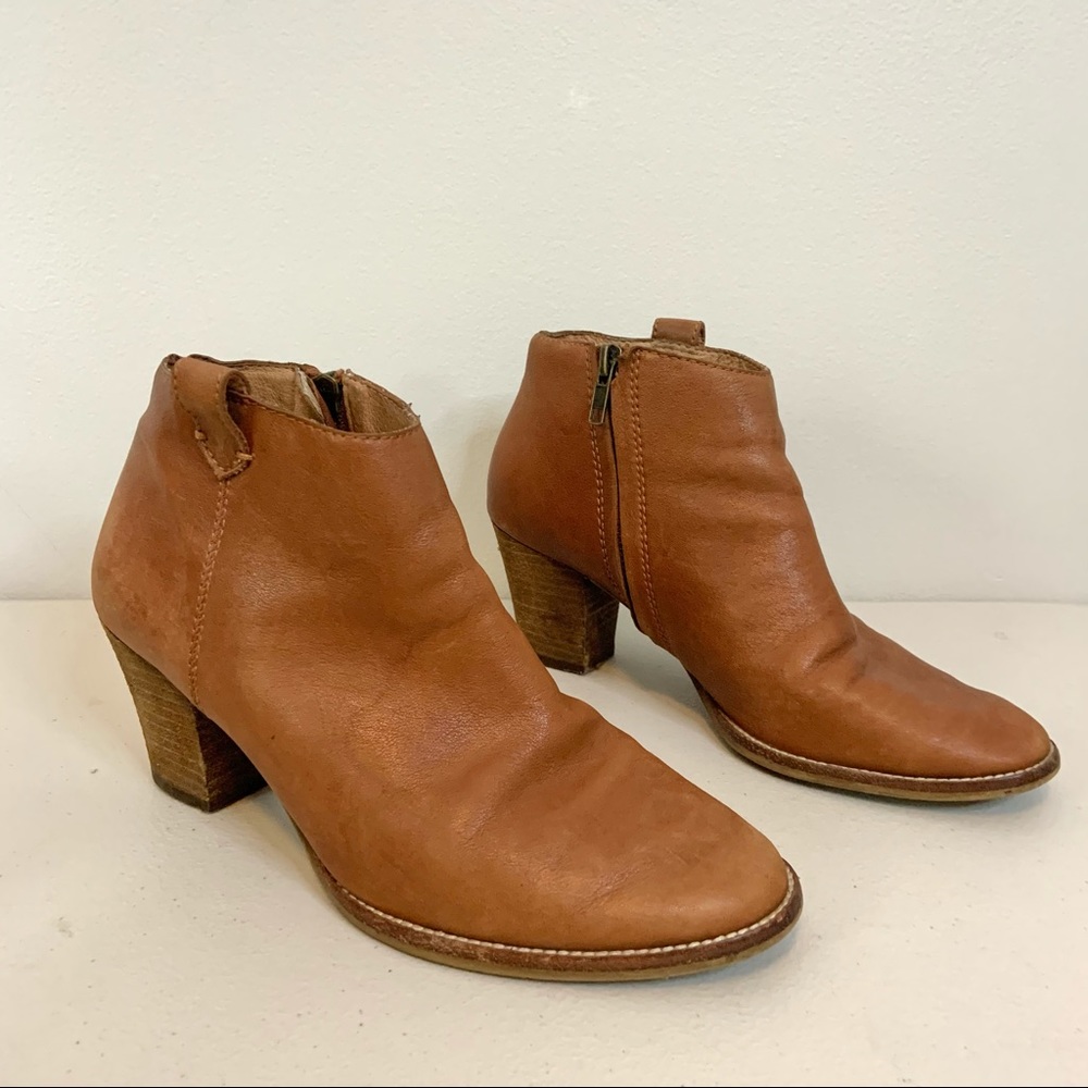 MADEWELL BILLIE SHORT BROWN LEATHER ANKLE BOOTIES
